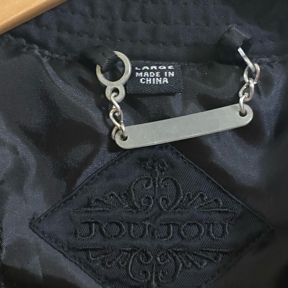 Jou Jou Large cropped women’s trench in dark grey - Picture 3 of 5